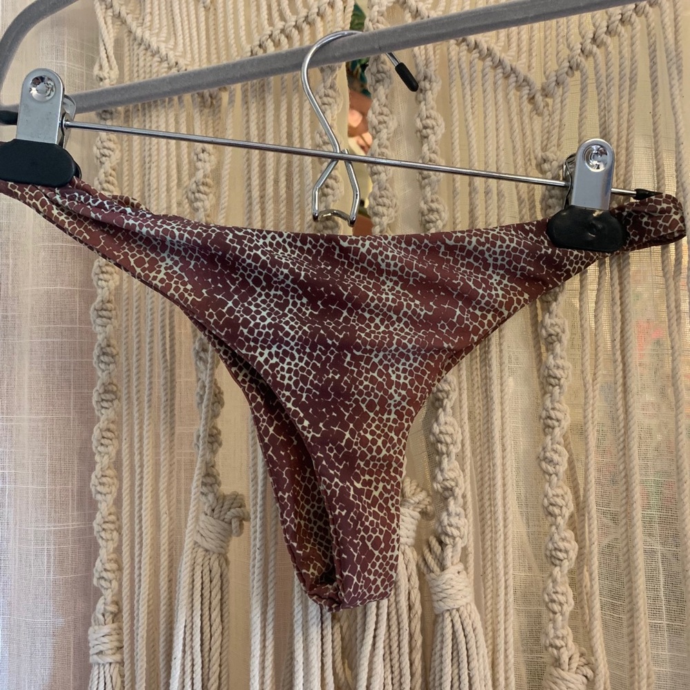 Benoa snake skin bikini bottom